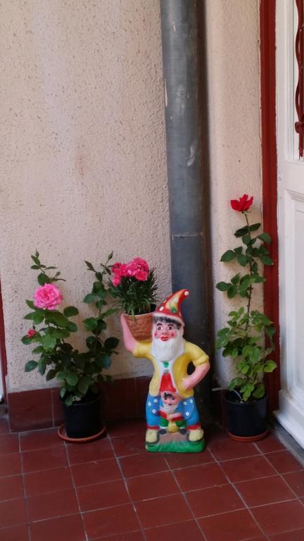 Valentina Guesthouse Budapeste Exterior foto