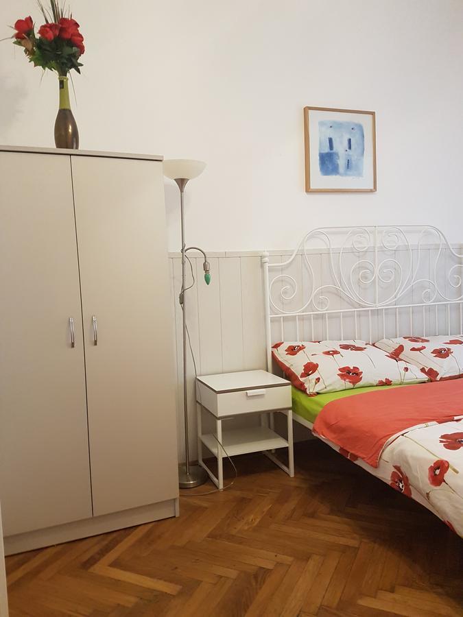 Valentina Guesthouse Budapeste Exterior foto